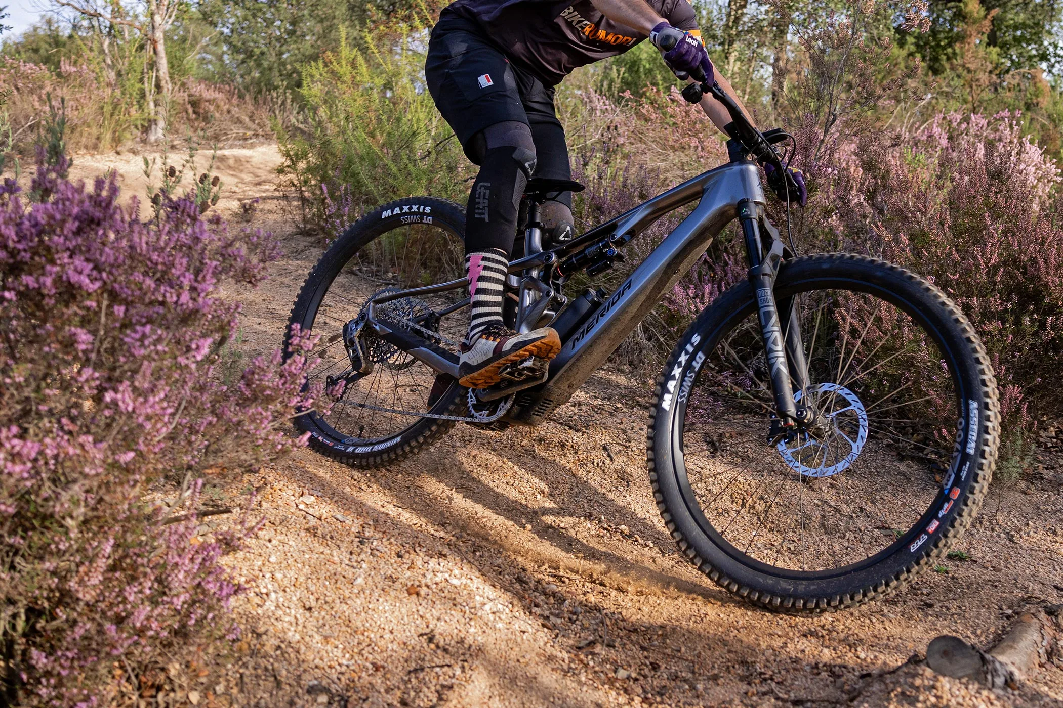 Merida eOne-Sixty SL lightweight Bosch SX eMTB, e160SL 8000 riding trail